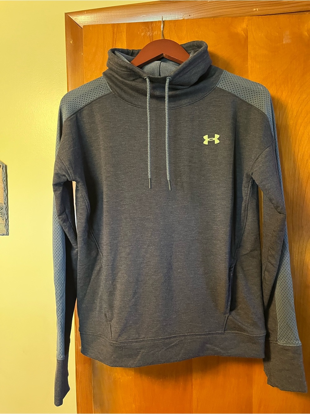 Under Armour Charcoal Gray Funnel Neck Pullover